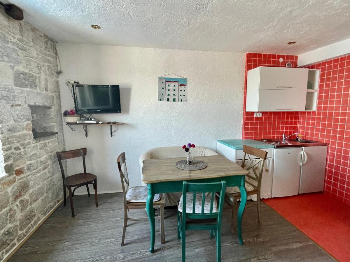Apartment Trapula